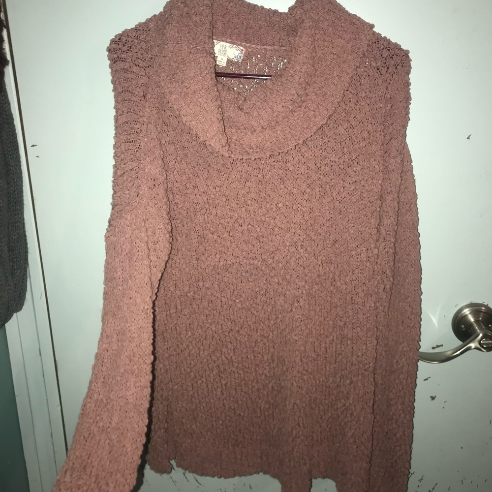 Pink turtle neck